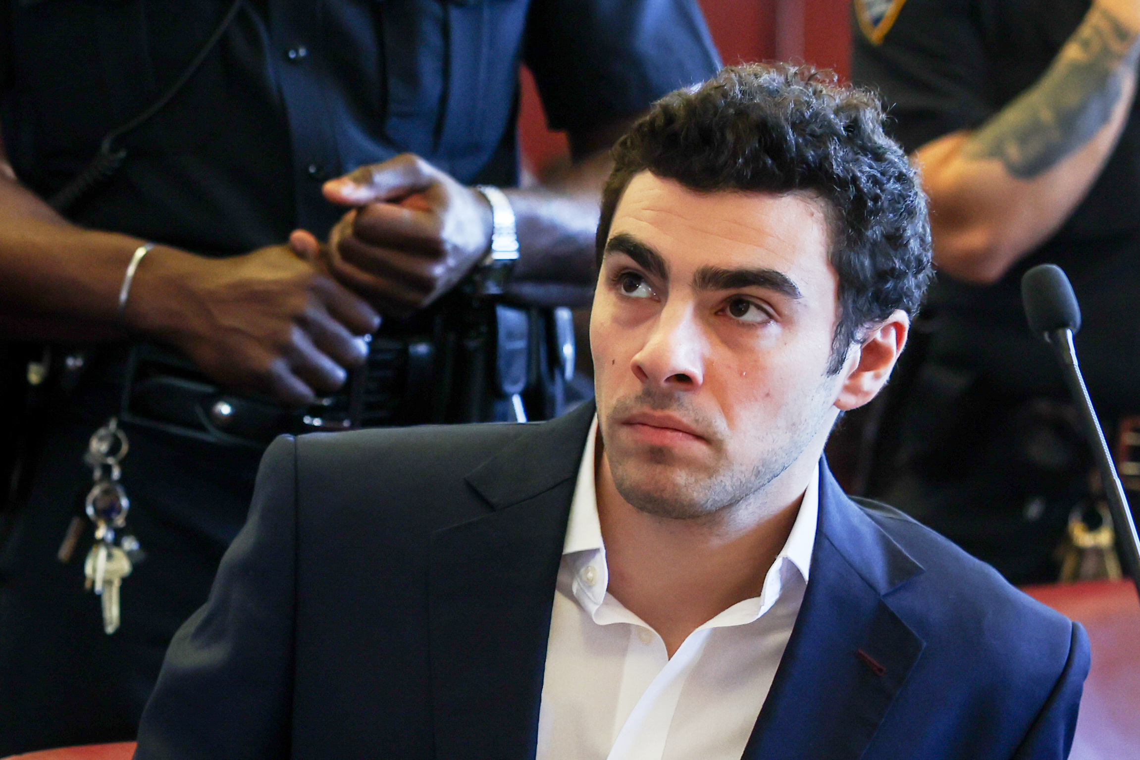 Judge bars federal prosecutors from seeking the death penalty against ...